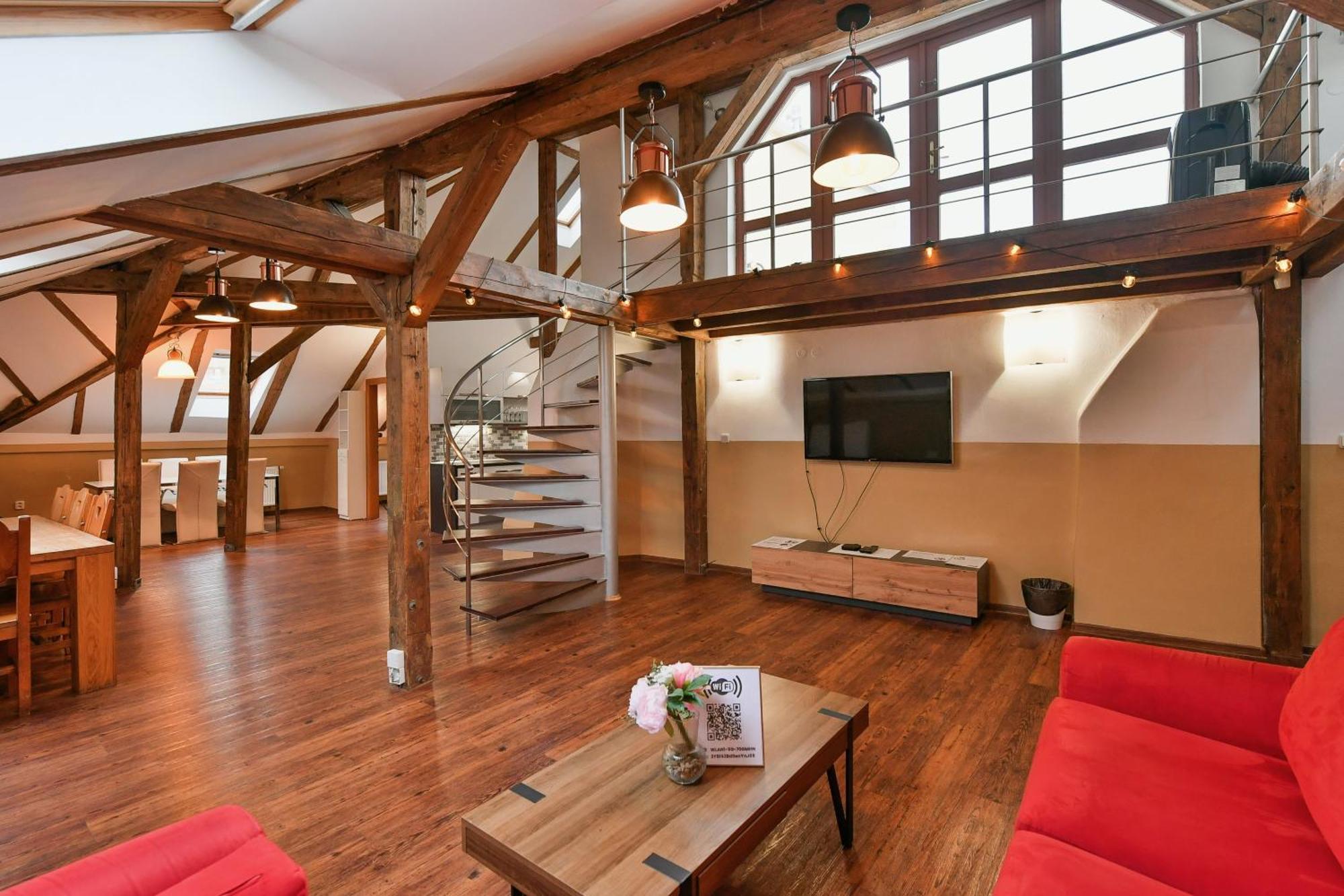 Amazing Charles Bridge Apartment Πράγα Εξωτερικό φωτογραφία