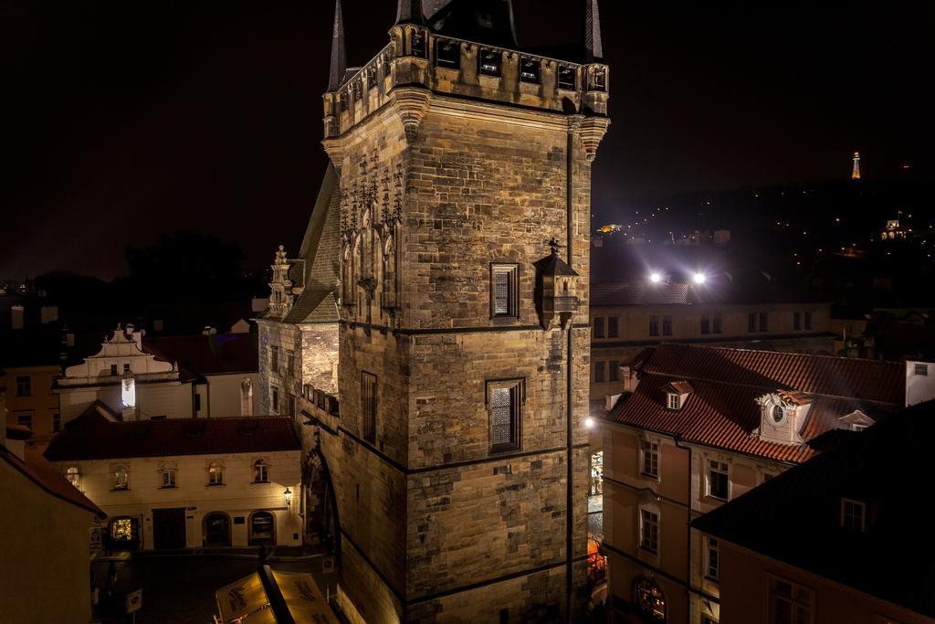Amazing Charles Bridge Apartment Πράγα Δωμάτιο φωτογραφία