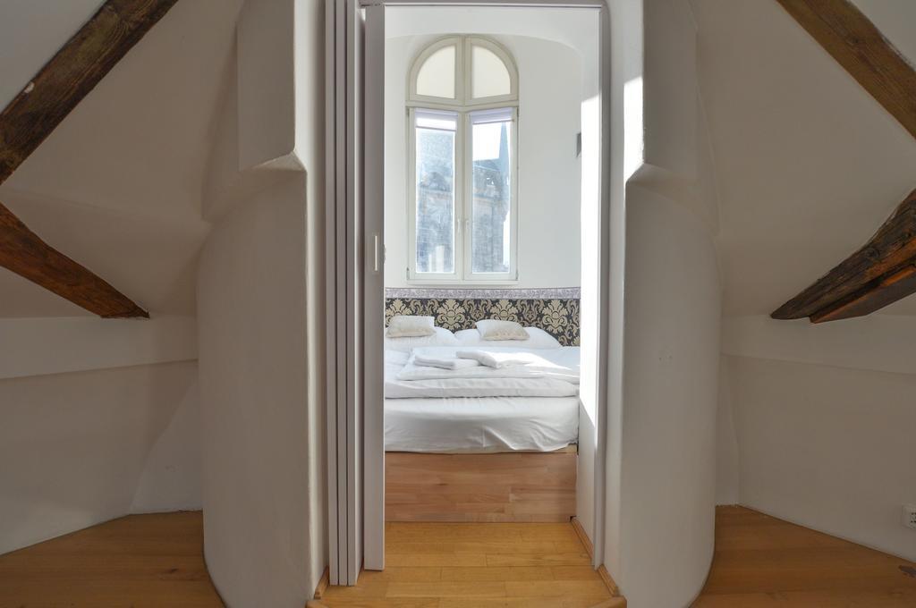Amazing Charles Bridge Apartment Πράγα Εξωτερικό φωτογραφία